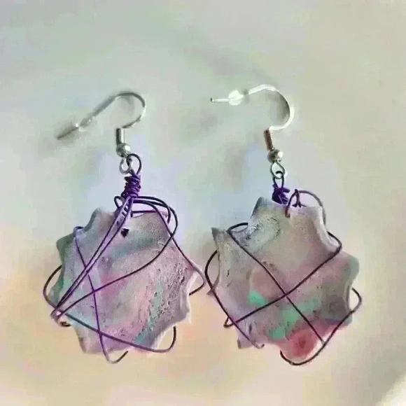 Sailor Moon inspired interstellar galaxy blue & pink marble unique wire earrings - Picture 12 of 13
